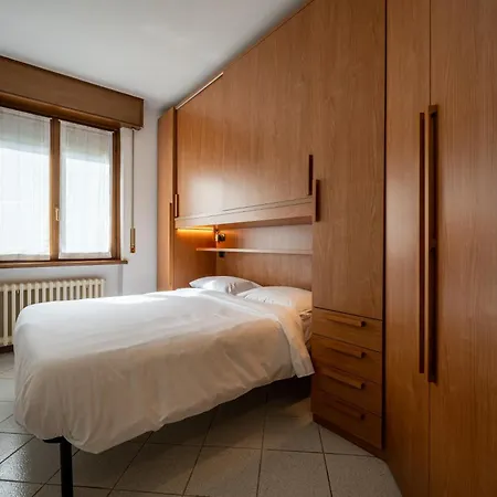 Two Bedroom With Garage - Larihome A56 * Dongo