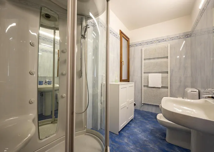 Two Bedroom With Garage - Larihome A56 Appartamento
